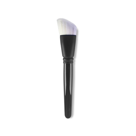 F01 – Foundation/Cream Brush