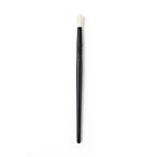 E02 – Fluffy Blending Brush